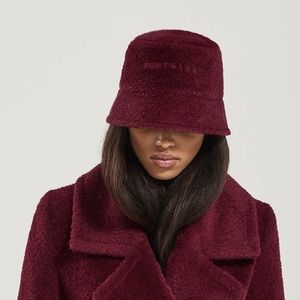 Sentaler boucle alpaca bucket hat - Garnet Red - Xs/S